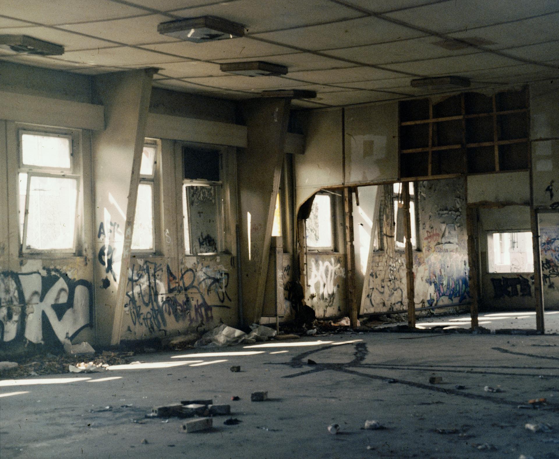 Thumbnail /2022 Berlin/Abandoned Köpenik VIII.jpg